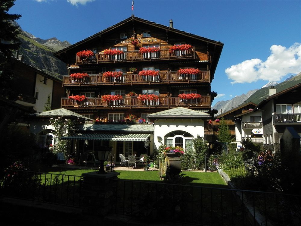 Hotel Chesa Valese Zermatt Exterior foto